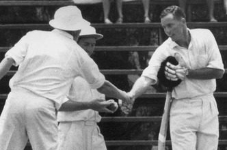 दक्षिण अफ्रीका के पूर्व क्रिकेटर ट्रेवर गोडार्ड का निधन Former South African cricketer Trevor Goddard died