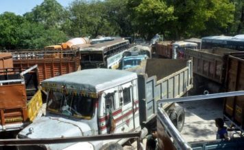 पुराने वाहन जब्त करें, रखने की जगह तलाशें : एनजीटी seize old vehicles ngt