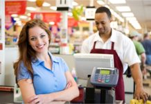 रिटेल सेक्टर दे रहा हैं आपको नौकरी के ढेरों अवसर, ऐसे पायें ये नौकरियां retail sector is giving plenty of jobs