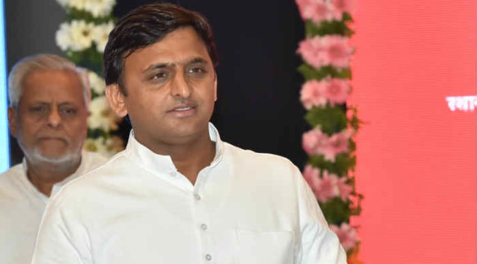 चुनाव से पहले अखिलेश यादव को कोर्ट ने दिया बड़ा झटका every eye on Akhilesh will he continue to be CM