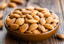 बादाम के फायदे Benefits of Almonds