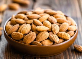 बादाम के फायदे Benefits of Almonds