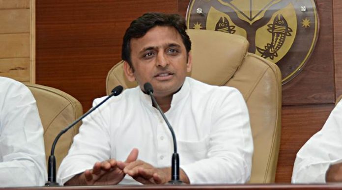 Akhilesh Yadav passed proposed to include 17 backward castes in Dalit quota