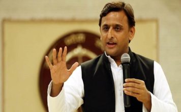 अखिलेश यादव का दावा, उत्तर प्रदेश में नोटबंदी दिलायेगी सपा को जीत. Akhilesh Yadav claims Notbandi will help SP win in UP
