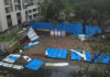 वरदा तूफ़ान से चेन्नई में 100 km की रफ़्तार से चली हवाएं . 2 लोगों की मौत Varda storm winds running at the speed of 100 km