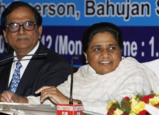 नीले हाथी के लिए आसान नहीं होगी यूपी चुनाव की डगर. UP polls path will not be easy for blue elephant