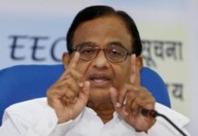 नोटबंदी पर पी चिदंबरम ने केंद्र सरकार को कटघरे में खड़ा किया. P Chidambaram hit out at centre on demonitisation