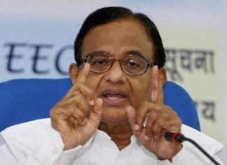 नोटबंदी पर पी चिदंबरम ने केंद्र सरकार को कटघरे में खड़ा किया. P Chidambaram hit out at centre on demonitisation