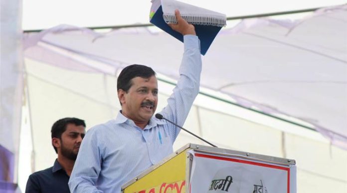 Arvind Kejriwal appealed to voters of UP to punish Modii