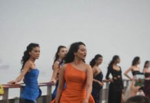 सोनाक्षी ने की ‘LFW’ की ओपनिंग इस डिज़ाइनर ड्रेस के साथ किया रैंपवॉक Sonakshi rampwalk on LFW opening