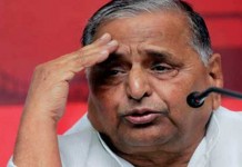 कहीं नज़रबंद तो नहीं हैं नेताजी कहीं नज़रबंद तो नहीं हैं नेताजी