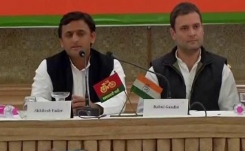 यूपी चुनाव : राहुल और अखिलेश ने एक साथ की प्रेस कांफ्रेंस , जमकर साधा बीजेपी पे निशाना Rahul Gandhi and Akhilesh press conference together fiercely attacked BJP