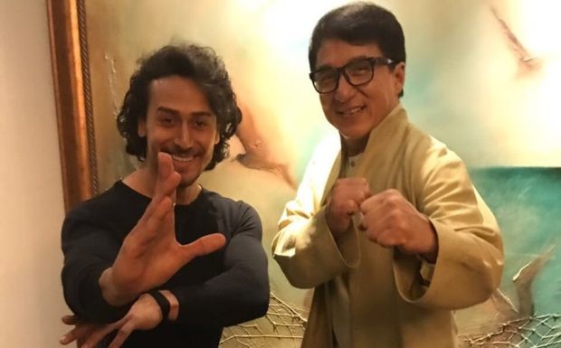 कुंग फु किंग जैकी चैन के साथ टाइगर श्रॉफ ने सोशल मीडिया पर शेयर की तस्वीर tiger shroff-shared photos with jacky chan on social media