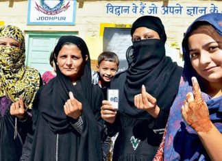 यूपी चुनाव : मुस्लिम मतदाता तय करेगा प्रदेश का भाग्य. UP polls: Muslim voters will decide the fate of the region