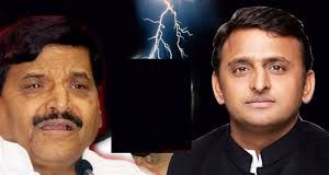 शिवपाल को एक और झटका , नहीं हैं सपा के प्रचारको में शामिल another blow to shivpal not included in campaign list