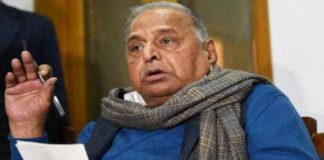Mulayam Singh said I am the national president of SP will go to EC today