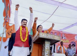 यूपी चुनाव : बबीना में बोली उमा भारती कहा बीजेपी के आने से प्रदेश का भाग्य बदल जाएगा Bharti said in babina that BJP will change the fate of the state