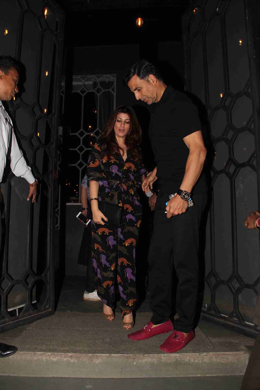 Akshay Kumar Dinner date with Twinkle Khanna 