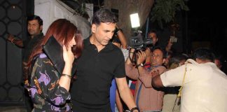 डिनर डेट पर अक्षय कुमार के साथ नज़र आईं ट्विंकल खन्ना,देखें तस्वीरें