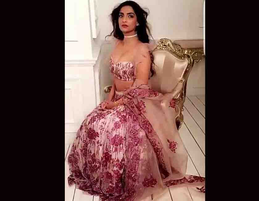 New Photoshoot Sonam Kapoor appeared very beautiful, view photos