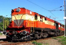 रेल बजट: ना रेल यात्रा के किराये बढे न घटे. ये हुई मुख्य घोषणाएं. rail budget no increase or decrease in railway fares