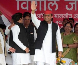 Akhilesh said to Amitabh Bachchan, stop advertising gujrat donkeys