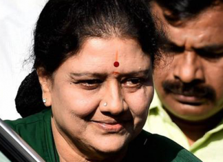 जल्द ही गिरफ्तार हो सकती हैं शशिकला. कोर्ट का फैसला आते ही पनीरसेल्वम को पार्टी से बाहर किया. Sasikala may be arrested soon