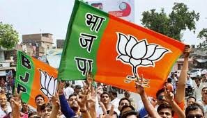 UP polls: BJP in trouble in its stronghold