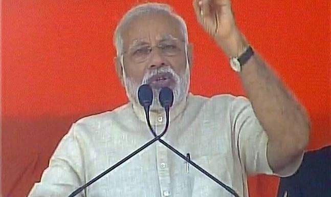 प्रधानमंत्री मोदी का अखिलेश व मायावती पर तंज, कहा बुआ-भतीजे का मेल नहीं बैठ रहा PM Modi comments on Akhilesh and Mayawati'