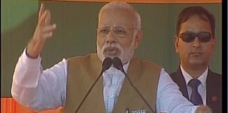 यूपी चुनाव : बहराइच मे मोदी ने किया अखिलेश के बयान का पलटवार कहा , मैं गधे से प्रेरणा लेता हूँ Modi said in Fatehpur, Akhilesh Yadav has lost election