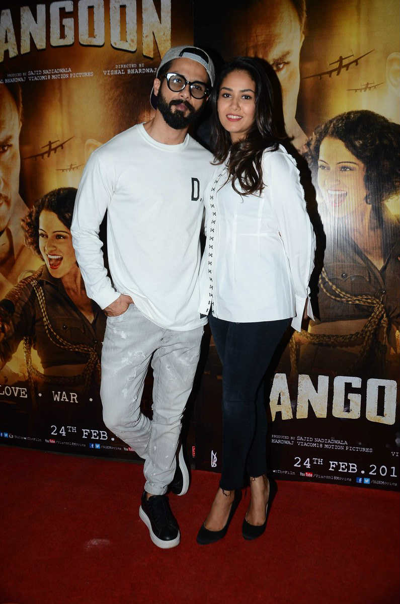 Kangana Ranaut came with the Hunter at the screening of his film, Rangoon, view photos