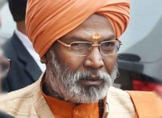 यूपी चुनाव: साक्षी महाराज के बिगड़े बोल. मुस्लिमों को शवदाह करने की दी सलाह Sakshi Maharaj advices to Muslims to cremate dead persons