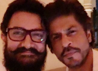 दुबई में एक साथ दिखाई दिए शाहरुख़ और आमिर, तस्वीरें आई सामने Shahrukh and Aamir appeared together in Dubai, photos came out