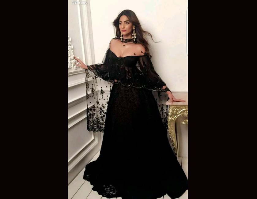 New Photoshoot Sonam Kapoor appeared very beautiful, view photos