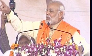 बिजनोर में गरजे मोदी. सपा कांग्रेस गठबंधन व राहुल गाँधी पर कसे तीखे तंज. modi roared in Bijnor attached sharply on SP-Congress and Rahul Gandhi