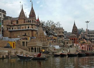 यूपी चुनाव: वाराणसी की जनता खड़ी कर सकती हैं भाजपा के लिए मुश्किलें Varanasi people could spell trouble for the bjp