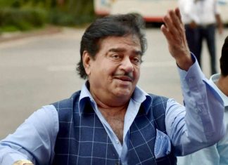 यूपी चुनाव : स्टार प्रचारक में शामिल ना किये जाने पे छलका बिहारी बाबू “ शत्रुघ्न सिन्हा का दर्द Shatrughan Sinha angry for including him in star campaigners list