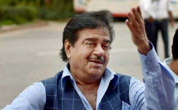 यूपी चुनाव : स्टार प्रचारक में शामिल ना किये जाने पे छलका बिहारी बाबू “ शत्रुघ्न सिन्हा का दर्द Shatrughan Sinha angry for including him in star campaigners list