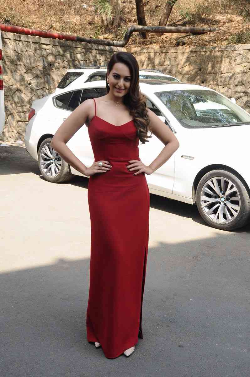 Sonakshi Sinha on Nach Baliye 8's promo shoot.