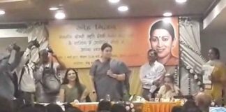 Smriti Irani violated poll code of conduct in Varanasi