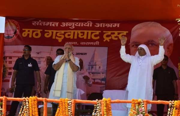 यूपी चुनाव : पीएम ने फेंका “ यादव ” कार्ड , फायदे में बीजेपी UP polls: PM throws "Yadav" cards, BJP in profit