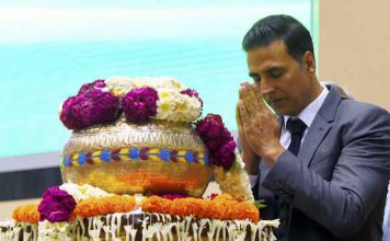 शहीदों की मदत करना अब हुआ आसान , अक्षय ने निकाला यह रास्ता Helping the martyrs is now easy, Akshay pulled out this way