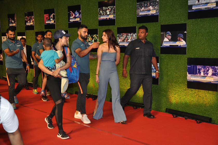 virat and anushka were together at sachin a billion dreams premiere