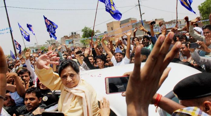 सहारनपुर हिंसा: बसपा व भाजपा के आरोप-प्रत्यारोप दोनों ही दलों की नाकामी बयान कर रहे हैं. Saharanpur violence: Both BSP and BJP's allegations are being misinformed by the parties