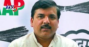 कम नहीं हुई आप की मुश्किलें , संजय सिंह के सहायक पर यौन शोषण का केस दर्ज app again in trouble