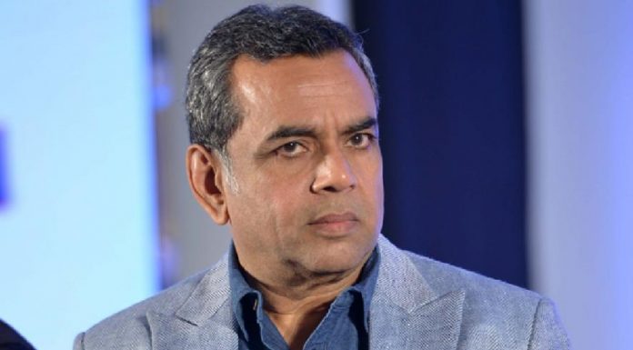 परेश रावल के एक ट्वीट दिया कश्मीर पर नयी बहस को जन्म Paresh Rawal tweeted a new debate on Kashmir