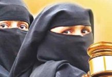 ट्रिपल तलाक पर कपिल सिब्बल की बातों से भड़के लोग, ट्विटर पर टॉप ट्रेंड में रहा #Anti Hindu Congress. People thrashing on Kapil Sibal's talk on triple divorce