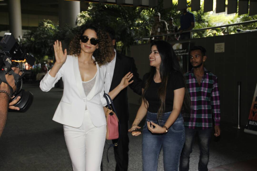 Kangana Ranaut came back to india from london