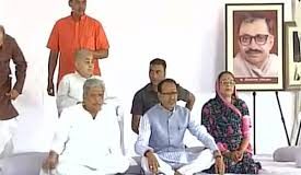 shivraj breaks his fast