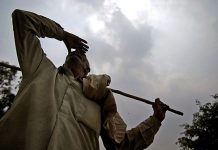 अपनी अनदेखी के चलते आखिरकार आक्रोशित हो ही गये हमारे अन्नदाता. Because of our ignorance finally our farmers have been provoked